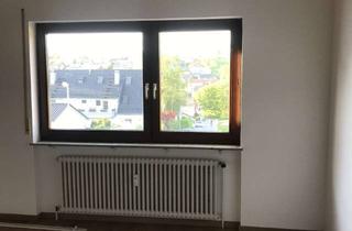 Wohnung mieten in Im Haugennest 12, 72644 Oberboihingen, Geschmackvolle, modernisierte 3-Raum-DG-Wohnung mit Balkon und Einbauküche in Oberboihingen