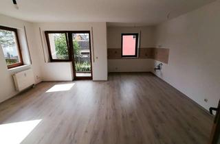 Wohnung mieten in Pflockenstr. 53, 09376 Oelsnitz, Hübsche 3- Raum Wohnung in guter Lage