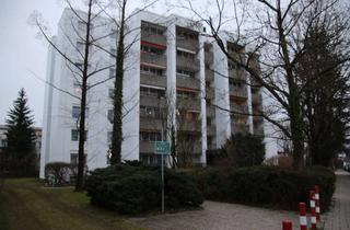 Wohnung mieten in Planegger Straße 15, 82110 Germering, Exklusive, neuwertige 2-Zimmer-Wohnung mit gehobener Innenausstattung mit EBK in Germering