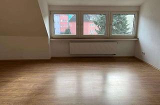 Wohnung mieten in 42859 Remscheid, Helle 4-Zimmer-DG-Wohnung mit Balkon in Remscheid