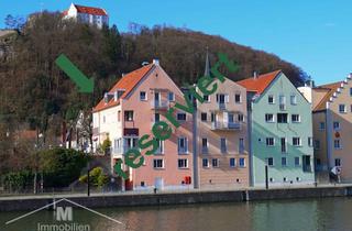 Wohnung kaufen in An Der Altmühl 19, 93339 Riedenburg, Burgblick: 2-Zimmer-Dachgeschoss-Whg. in unverbaubarer Lage am Main-Donau-Kanal von Riedenburg