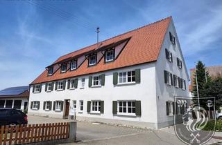 Mehrfamilienhaus kaufen in 89438 Holzheim, Holzheim - MFH mit Nostalgie - weniger als 2.000 EURm² Wohnfläche - in Holzheim