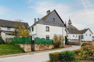 Einfamilienhaus kaufen in 56291 Kisselbach, NATURNAH UND RUHIG WOHNEN! Charmantes Einfamilienhaus mit Ausbaupotenzial