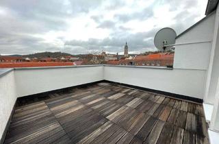 Wohnung mieten in Wydenbrugkstraße 6-8, 99817 Eisenach, Neu sanierte 2-Raum-Wohnung mit Dachterrasse, Stellplatz und Fahrstuhl