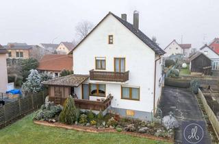 Haus kaufen in 93099 Mötzing, Solides Zweifamilienhaus mit Traumgarten und Doppelgarage in Mötzing