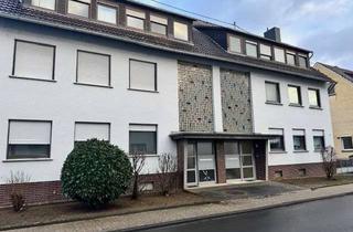 Mehrfamilienhaus kaufen in 56220 Urmitz, Sehr gepflegtes Mehrfamilienhaus mit 6 Dreizimmerwohnungen und Garagen in Urmitz zu verkaufen