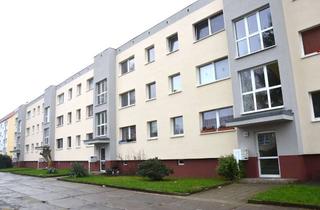 Anlageobjekt in Am Quellenberg B 7d, 01833 Dürrröhrsdorf-Dittersbach, Solides Investment! 4-Zimmer Wohnung mit Balkon und PKW Stellplatz!