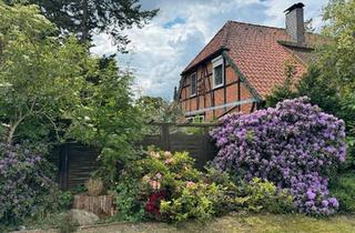 Wohnung kaufen in 29331 Lachendorf, Lachendorf - Traumhafte ETW mit Garten in einem Zweifamilien Fachwerkhaus