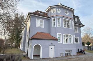 Wohnung mieten in 85221 Dachau, 4-Zimmer-Altbauwohnung in denkmalgeschützter Villa in zentraler aber dennoch ruhiger Lage