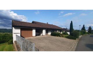 Mehrfamilienhaus kaufen in 95369 Untersteinach, Mehrfamilienhaus mit zwei Wohnungen und großem Grundstück - mit herrlichem Blick in die Natur