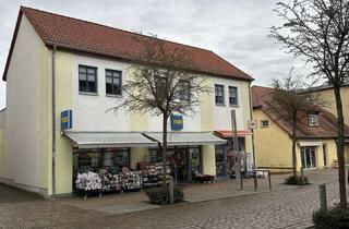 Wohnung mieten in Strelitzer Straße 17, 17235 Neustrelitz, 2 Raumwohnung mit Dachterrasse in der Innenstadt