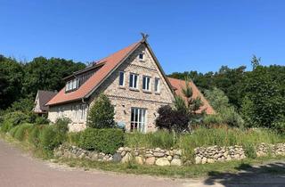 Haus kaufen in 21385 Rehlingen, Exklusives Ziegelhaus mit Doppelgarage in naturnaher Ortsrandlage