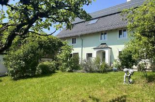 Bauernhaus kaufen in 82276 Adelshofen, LIEBHABEROBJEKT - Wunderschönes ökologisch saniertes Bauernhaus, um autark zu leben