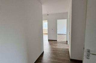 Wohnung mieten in Irisweg 9-11, 23858 Reinfeld, Helle 2-Zimmer-Wohnung mit Balkon und großem Kelleraum in Reinfeld