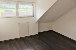 Wohnung mieten in 73630 Remshalden, Gemütliche 3 Zimmer DG-Wohnung inkl. Stellplatz und Dachboden