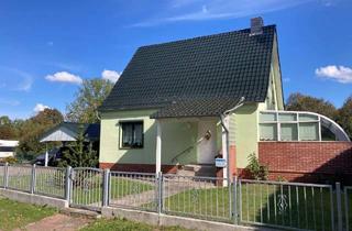 Einfamilienhaus kaufen in 17153 Jürgenstorf, Am Ortsrand: Einfamilienhaus mit Vollkeller - Wintergarten - Carport.....