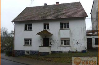 Bauernhaus kaufen in 36399 Freiensteinau, Sanierungsbedürftiges Bauernhaus mit Stallungen und Scheune in Freiensteinau-Radmühl