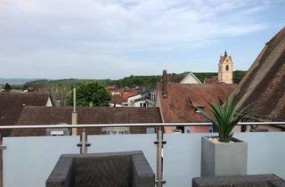 Immobilie mieten in 79346 Endingen, Traumhafte möblierte Maisonette-Wohnung mit großer Dachterrasse inmitten der historischen Altstadt