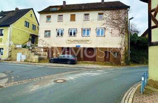 Mehrfamilienhaus kaufen in 91489 Wilhelmsdorf, Sanierungsbedürftiges Mehrfamilienhaus mit Fördermöglichkeiten