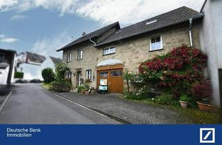 Haus kaufen in 56651 Oberzissen, Oberzissen - Wohnen und Vermieten: Erfolgreiches Ferienkonzept im Herzen der Eifel!