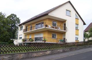 Mehrfamilienhaus kaufen in Sonnenstraße, 97633 Sulzfeld, Geräumiges, günstiges Mehrfamilienhaus-Haus mit toller Aussicht in Sulzfeld zu verkaufen