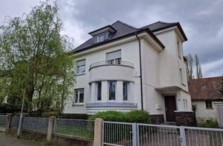 Wohnung mieten in Menzelstraße, 35396 Gießen, Attraktive 2,5-Zimmer-Dachgeschosswohnung mit EBK in zentraler Lage von Gießen