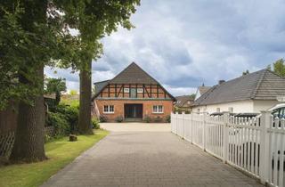 Wohnung mieten in Hellendorfer Straße, 30900 Wedemark, Wohnen im Fachwerkhaus: Ansprechende 4-Zimmer-Wohnung mit Einbauküche und Dachterrasse