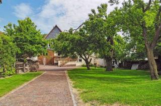 Bauernhaus kaufen in 34466 Wolfhagen, Wolfhagen / Istha - Charmantes, modernisiertes Landhaus mit mehreren Wohneinheiten