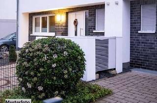 Einfamilienhaus kaufen in Am Wässerchen XXX, 06577 Heldrungen, Freistehendes Einfamilienhaus mit Dachterrasse und Garage