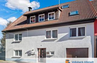 Wohnung kaufen in 72364 Obernheim, Große 4-Zimmer-Wohnung mit Balkon