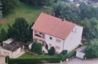 Mehrfamilienhaus kaufen in 93083 Obertraubling, Obertraubling - Mehrfamilienhaus BJ 1962 guter Zustand mit riesigem Garten