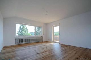 Wohnung mieten in 78247 Hilzingen, Renovierte 2,5 Zimmer Dachgeschosswohnung mit Balkon und Gartenbereich