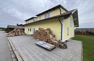 Einfamilienhaus kaufen in 93194 Walderbach, Walderbach - Großzügiges Ein-Zweifamilienhaus mit Garagengebäude in Dieberg zu verkaufen