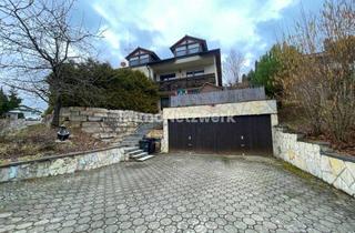 Haus kaufen in 71134 Aidlingen, 2-Familienhaus mit wunderschöner Aussicht!